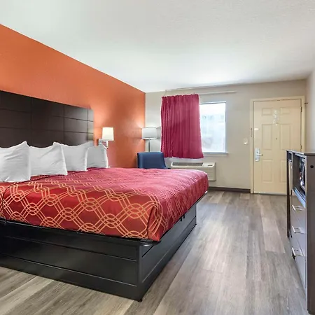 Econo Lodge Near Lackland Air Force Base-Seaworld-3